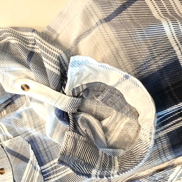 Woman Blue Plaid Shirt - Picture 2 of 4